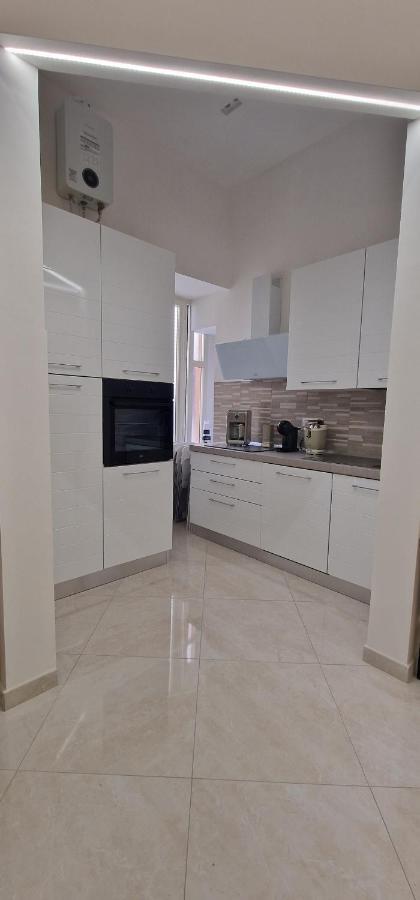 Appartamento B&B La Dimora Di Parthenope Napoli Dış mekan fotoğraf